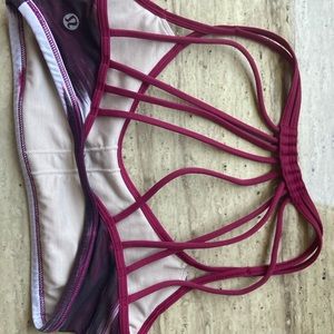 Lululemon sports bra. Size 4.
